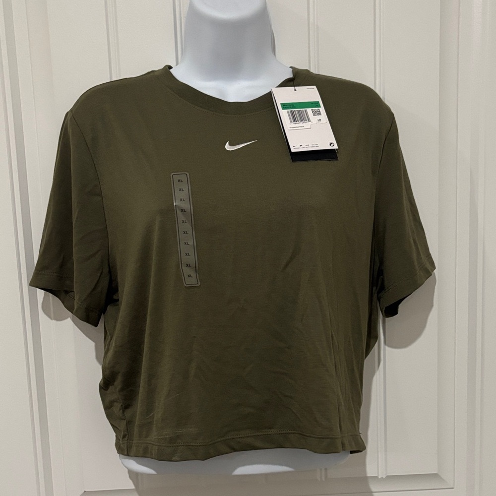 Nike Dark Green Cropped Tee